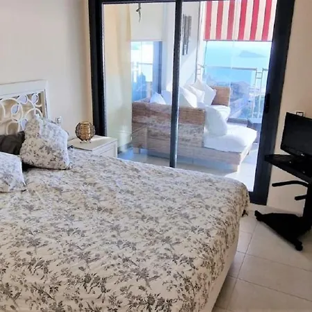 Mirador Del Mediterraneo / 25º Apartamento Benidorm